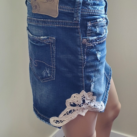 Western Mini Skirt Francy by Silver Jeans Co Lace Applique - Picture 4 of 11